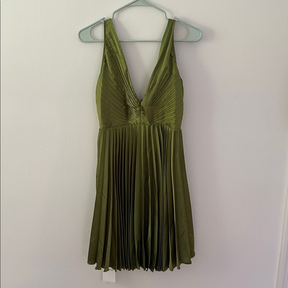 Abercrombie & Fitch Dresses & Skirts - Abercrombie & Fitch Olive Green Cocktail Dress Size Small NWT